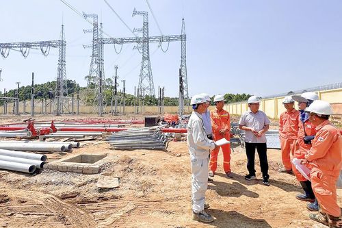 Nhà máy thủy điện chậm cắt điện để làm đường dây 500kV, EVN cấp báo lên Bộ trưởng
