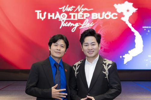 Tùng Dương hát về lòng tự hào dân tộc bằng phong cách trẻ trung
