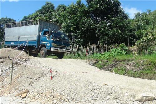 Cần sớm khắc phục hư hỏng tuyến Quốc lộ 40B đoạn qua tỉnh Quảng Ngãi
