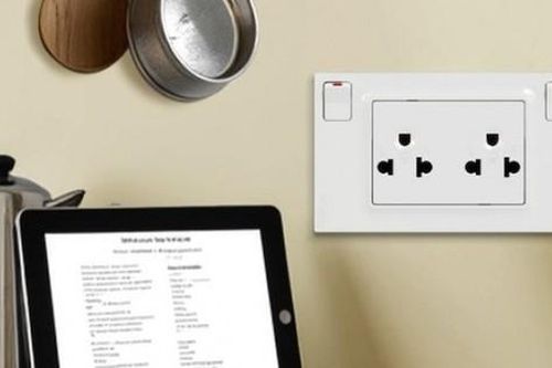 Công tắc và ổ cắm điện làm từ vật liệu chống cháy, kháng nước