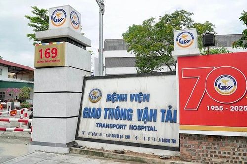 Doanh nghiệp bệnh viện nửa đầu năm 2025: Kẻ lập đỉnh, người lao dốc