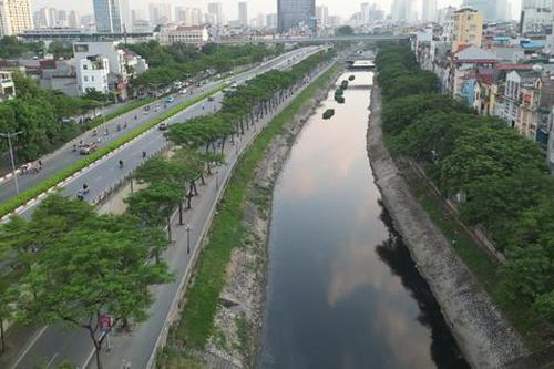 Hà Nội: Dòng sông 'chết' vẫn ngổn ngang trước hạn chót đề ra