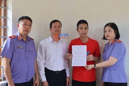 Bài học và trách nhiệm vụ xử 6 năm tù vì 'gà lôi trắng'