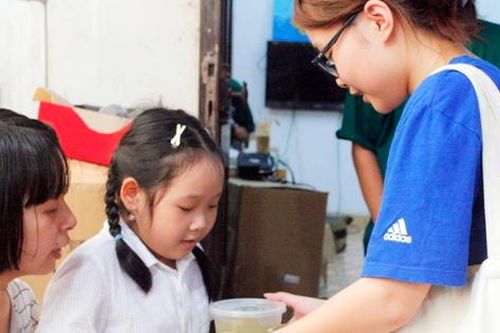 'Cuộc đua giải cứu thực phẩm' của học sinh THPT Hà Nội