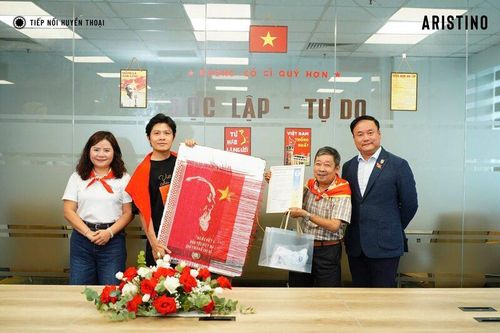 Nhạc sĩ Nguyễn Văn Chung: Ươm mầm yêu thương bằng 'Hoa Thương Em'