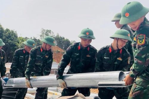 Bộ đội Cụ Hồ trên công trường 500 kV Lào Cai - Vĩnh Yên