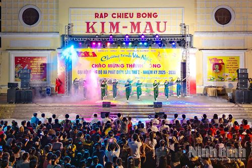 Chương trình nghệ thuật chào mừng thành công Đại hội đại biểu Đảng bộ xã Phát Diệm lần thứ I