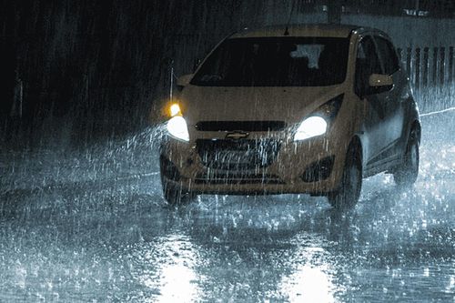 7 bộ phận ô tô cần kiểm tra kỹ lưỡng để đảm bảo an toàn mùa mưa bão