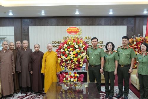 Ban Trị sự GHPGVN TP.Hà Nội chúc mừng kỷ niệm 80 năm Ngày truyền thống Lực lượng Công an Nhân dân