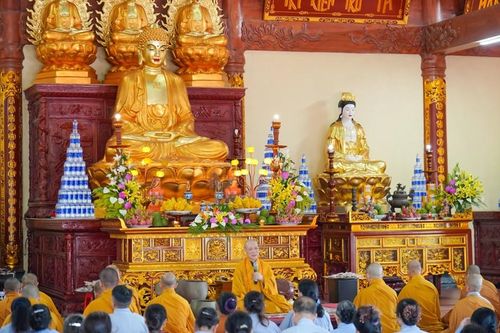 Hà Tĩnh: Lễ ngũ bách danh tại Trung tâm Văn hóa Phật giáo tỉnh