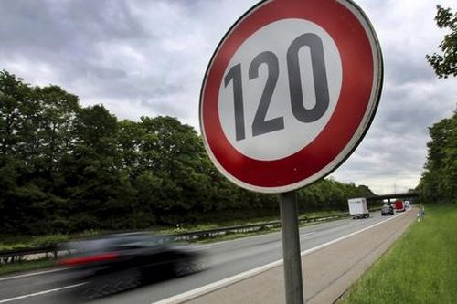 Thụy Sĩ phạt một tỷ phú lên tới 2,9 tỷ đồng vì chạy quá tốc độ 27km/h