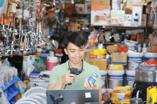 Vietcombank hỗ trợ hộ kinh doanh chuyển đổi số