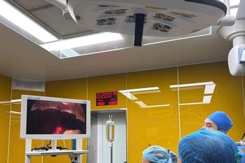 Giành lại sự sống cho sản phụ chửa ngoài tử cung vỡ, sốc mất máu nguy kịch