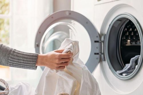 Bí quyết chọn máy giặt tiết kiệm nước cho gia đình nhỏ