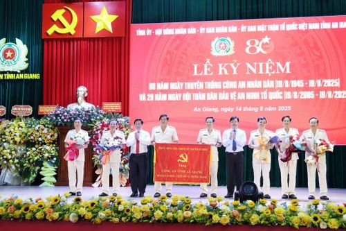 Công an tỉnh An Giang phát huy vai trò nòng cốt giữ vững bình yên vùng đất địa đầu biên giới Tây Nam