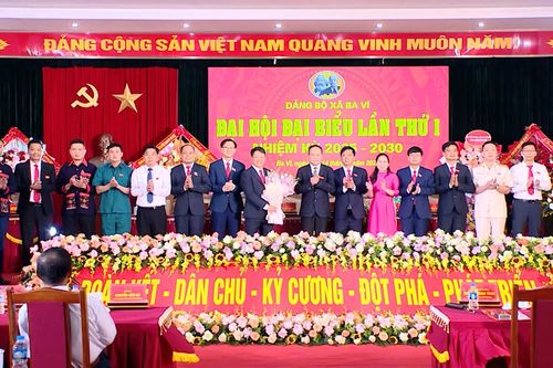 Phát huy giá trị vùng đất du lịch tâm linh Ba Vì