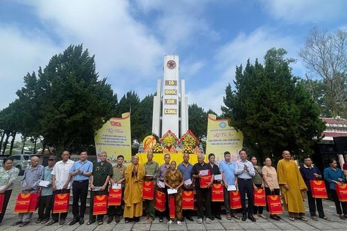 Tưởng niệm AHLS tại Cao Bằng: Lan tỏa tinh thần 'Uống nước nhớ nguồn'