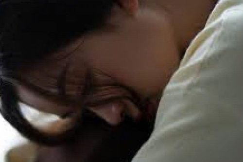 Chia tay vì hết yêu, tôi nhận tin nhắn hé lộ bộ mặt thật của anh ấy