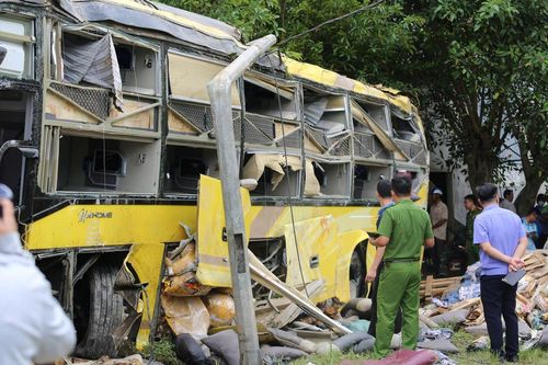 Thay vì cấm xe giường nằm, nên áp tiêu chuẩn nghiêm ngặt cho tài xế