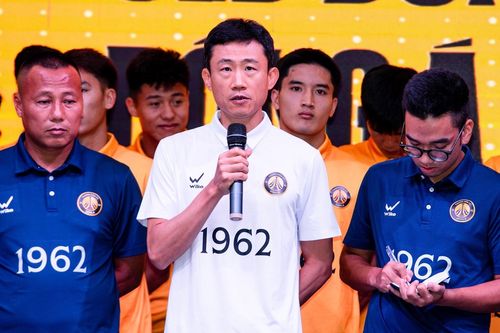 Lý do cựu trợ lý HLV Kim Sang-sik tự tin trước ngày ra mắt V.League