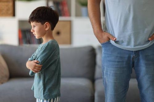 Con trai có 2 thói quen này, đa phần sẽ không hiếu thảo: Đừng đợi đến khi về già mới hối hận vì đã không dạy con từ sớm!