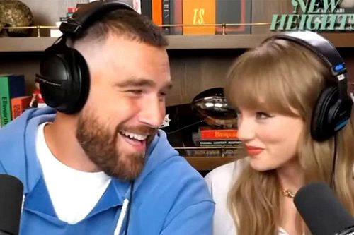 Taylor Swift - Travis Kelce 'đáng yêu muốn xỉu' trên podcast, chừng nào cưới?