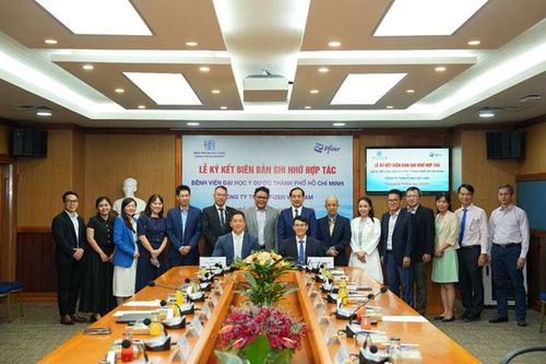 Pfizer và Bệnh viện Đại học Y Dược TP.HCM hợp tác cải thiện chất lượng chăm sóc sức khỏe