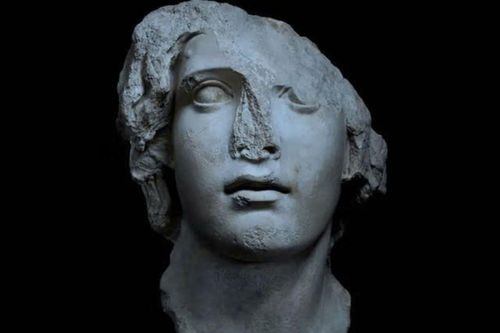 'Đầu Alexander' hồi hương Italy sau 7 năm kiện tụng