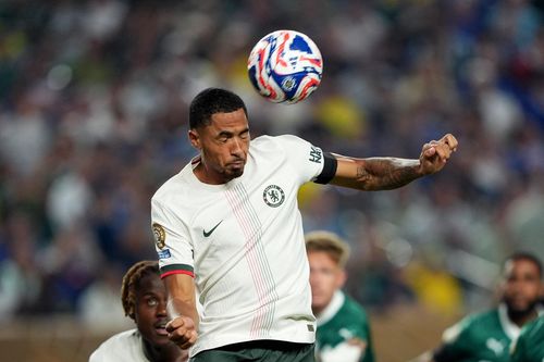 HLV Chelsea đòi mua thêm người