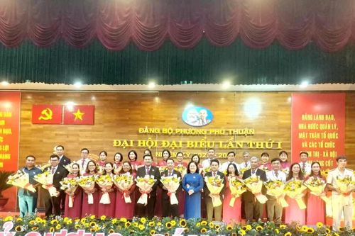 Xây dựng phường Phú Thuận thành trung tâm dịch vụ, thương mại của thành phố