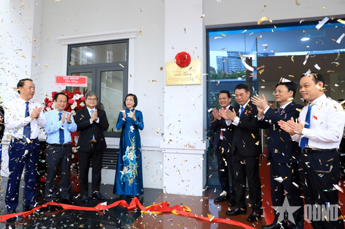 Phường Xuân Đỉnh (TP Hà Nội): Gắn biển công trình chào mừng Đại hội đại biểu Đảng bộ phường lần thứ I