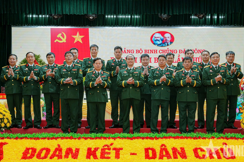 Lãnh đạo xây dựng Binh chủng Đặc công cách mạng, chính quy, đặc biệt tinh nhuệ, hiện đại