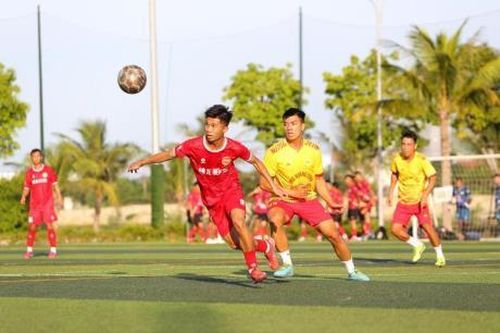 Lượt cuối vòng bảng gay cấn, bán kết hứa hẹn bùng nổ