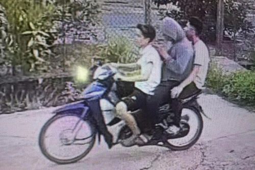 Bắt giữ 3 đối tượng đèo nhau bằng xe máy đi cướp giật tài sản