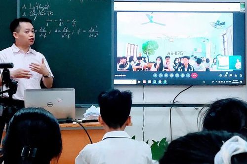 Nâng cao chất lượng đội ngũ nhà giáo: Bồi dưỡng chuyên môn là 'chìa khóa' cho bền vững