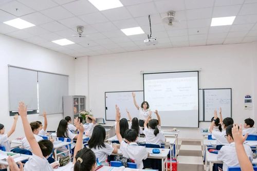 Bộ GD&ĐT lưu ý giáo dục hướng nghiệp, định hướng phân luồng năm học 2025-2026