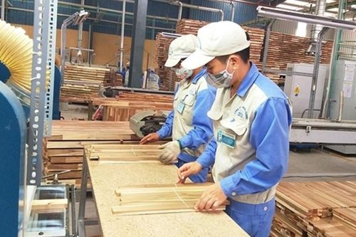 Tìm giải pháp đột phá hỗ trợ doanh nghiệp tiếp cận thị trường mới, vươn mình ra thế giới