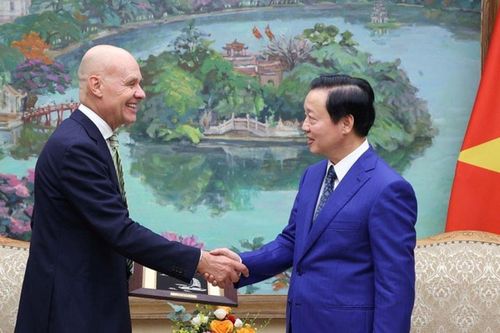 Việt Nam – Hà Lan tăng cường hợp tác ứng phó biến đổi khí hậu, chia sẻ mô hình 'Động lực cát'