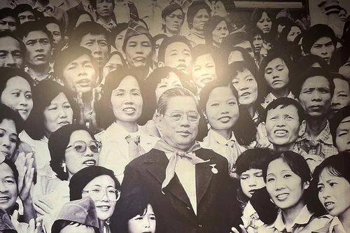 Triển lãm 'Tổng Bí thư Nguyễn Văn Linh - Cuộc đời và sự nghiệp': Từ trang tư liệu đến di sản 'Đổi Mới'
