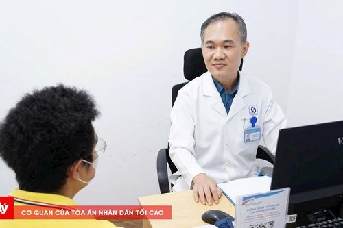 Hành trình 1.000 ngày tìm con của cặp vợ chồng hiếm muộn