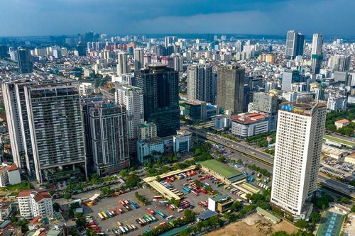 Chung cư mới ra mắt 'hét giá' hơn 100 triệu đồng/m2, liệu có thao túng?