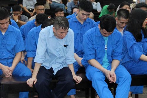 5 người nước ngoài nhận án vì đánh bạc tại câu lạc bộ Lucas Palace, Hà Nội