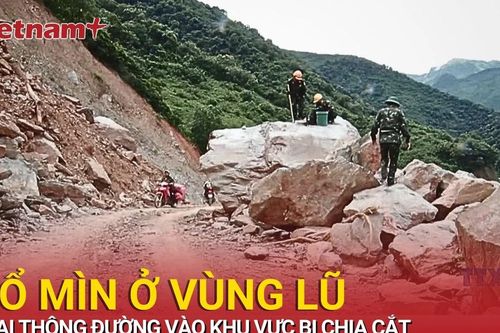 Nghệ An nổ mìn thông đường bị vùi lấp sau mưa lũ lịch sử
