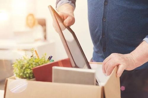 Mỹ dự kiến cắt giảm 300.000 nhân viên liên bang trong năm 2025