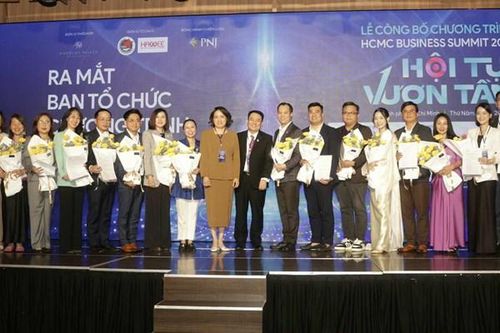 Doanh nhân TP. Hồ Chí Minh 'hội tụ vươn tầm' trong không gian phát triển mới