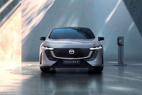 Mazda dồn lực cho xe điện và hybrid