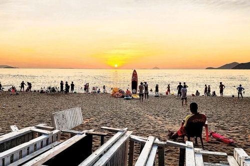 Kinh tế biển và 'đội hình Lạc Long Quân'