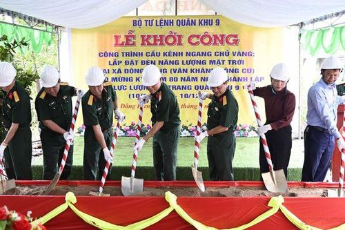 Quân khu 9 hỗ trợ xây dựng cầu tại An Giang