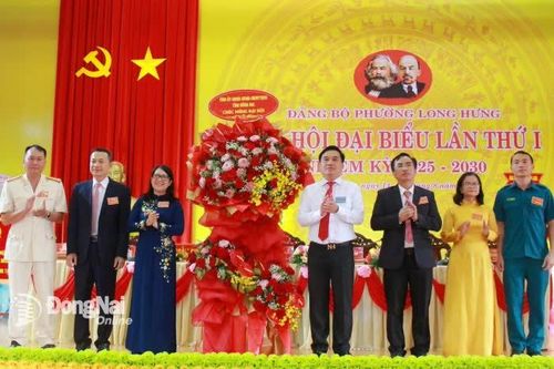 CHÀO MỪNG ĐẠI HỘI ĐẢNG BỘ CÁC CẤP, ĐẠI HỘI ĐẢNG BỘ TỈNH NHIỆM KỲ 2025-2030 VÀ ĐẠI HỘI LẦN THỨ XIV CỦA ĐẢNG Phường Long Hưng xác định 3 lĩnh vực đột phá về phát triển đô thị, dịch vụ và du lịch sinh thái