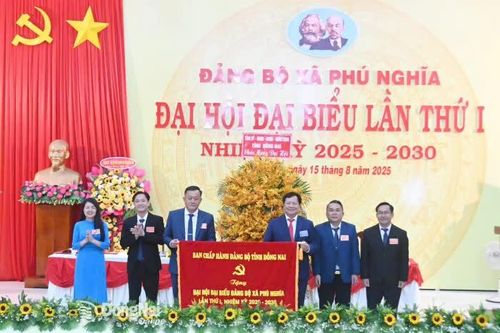 CHÀO MỪNG ĐẠI HỘI ĐẢNG BỘ CÁC CẤP, ĐẠI HỘI ĐẢNG BỘ TỈNH NHIỆM KỲ 2025-2030 VÀ ĐẠI HỘI LẦN THỨ XIV CỦA ĐẢNG Phú Nghĩa quyết tâm phát huy tiềm năng, vươn mình trong kỷ nguyên mới